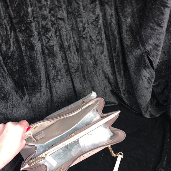 Large Teagon Pebble Leather bag - Picture 2 of 3